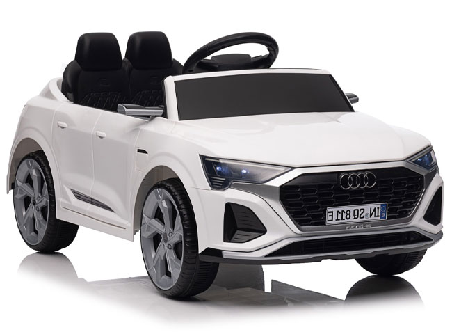 Audi SQ8 children ride on